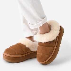 UGG Tazzlita Slipper in Chestnut
